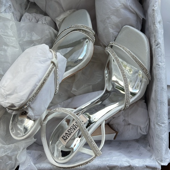 Badgley Mischka Urbana Stiletto Heels - Picture 6 of 9